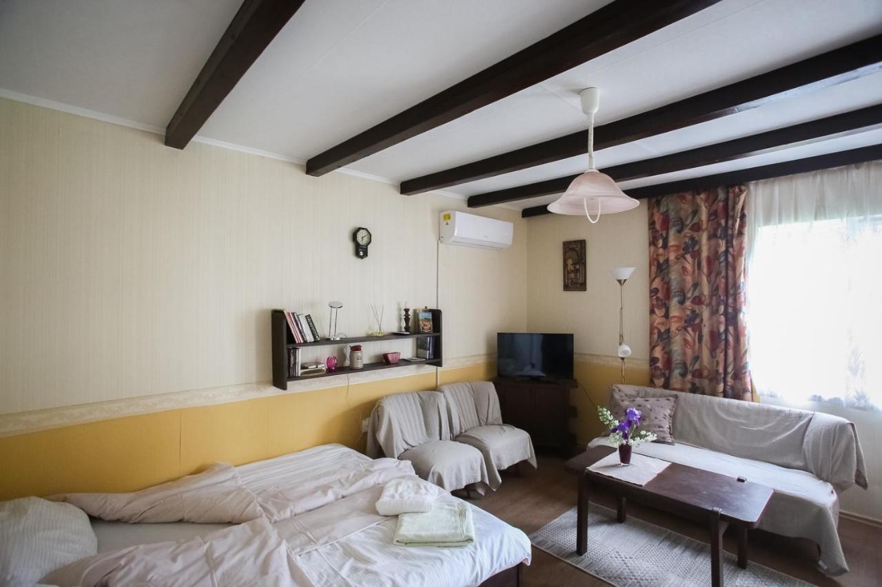 Hellényi apartmanok Harkány Exterior foto